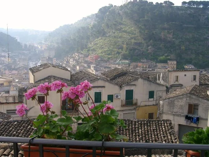Chicchi Di Melograno Bed & Breakfast Modica